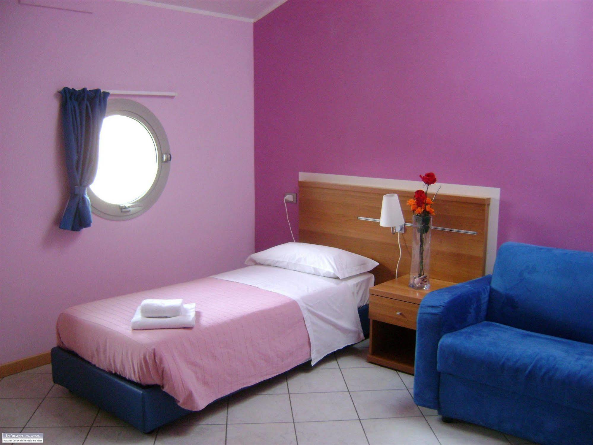 Albergo Meuble Abatjour Mântua Exterior foto